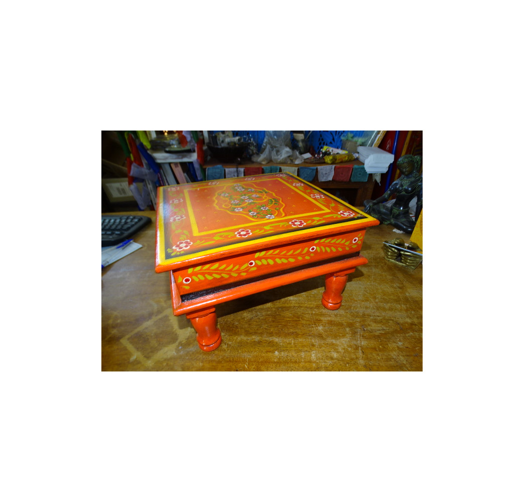 Tavolo cuscino "Bazot" in 30x30 cm arancio e fiori
