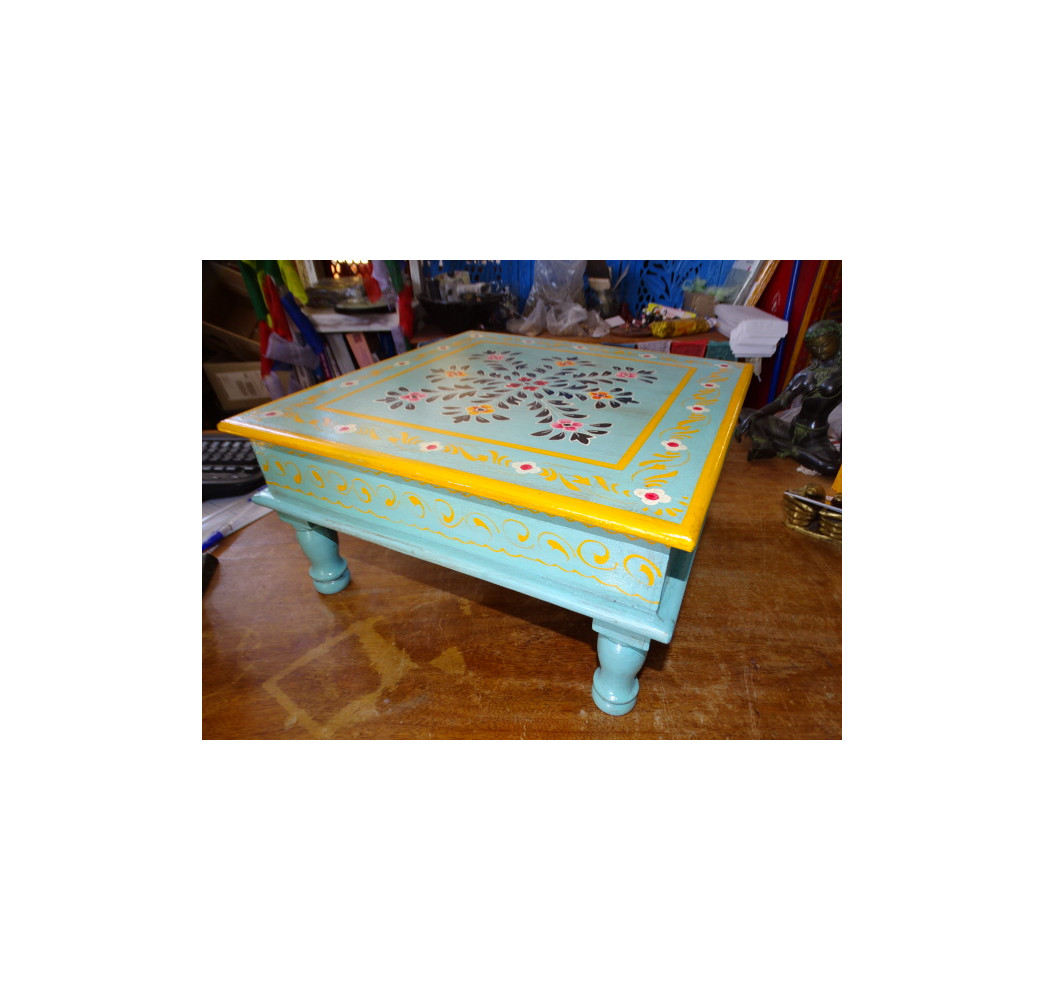 Tavolo cuscino "Bazot" in 38x38 cm blu e fiori
