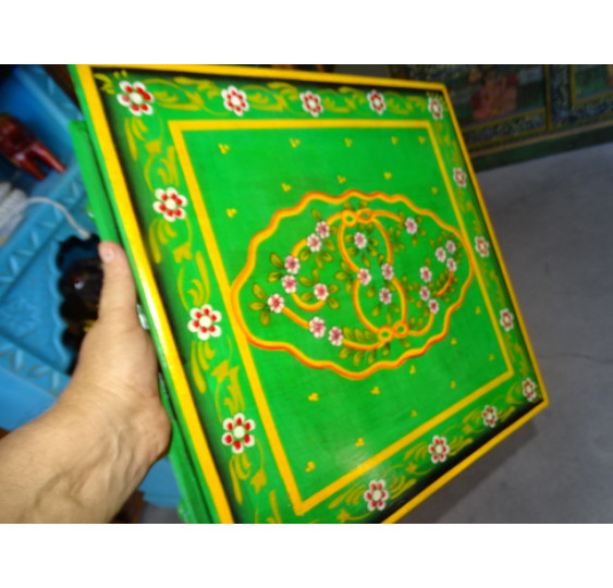 "Bazot" cushion table in 38x38 cm green and flowers
