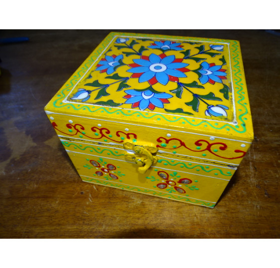 Caja cuadrada con azulejos multicolor 15x15x11 cm - 1