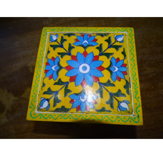 Caja cuadrada con azulejos multicolor 15x15x11 cm - 1