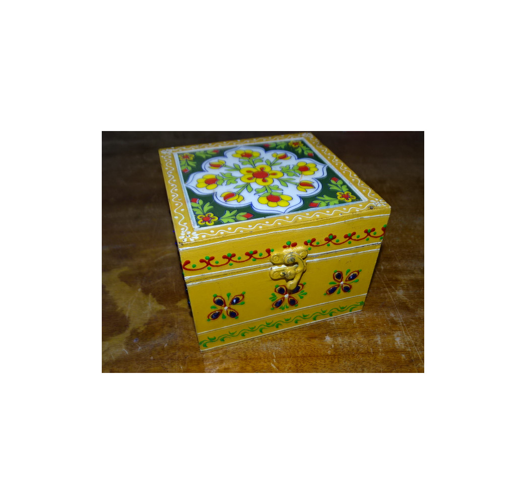 Quadratische Box mit mehrfarbigen Fliesen 15x15x11 cm - 5