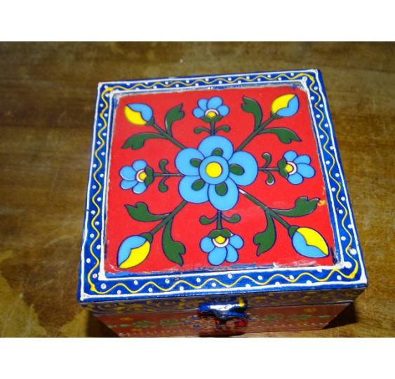 Quadratische Box mit mehrfarbigen Fliesen 15x15x11 cm - 8