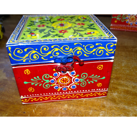 Quadratische Box mit mehrfarbigen Fliesen 15x15x11 cm - 9