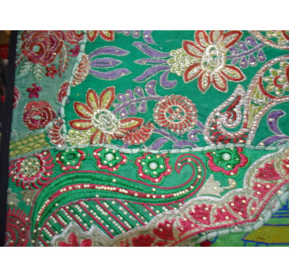 cover 40x40 cm in old Gujarat fabrics - 472