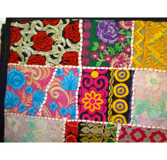 cover 40x40 cm in old Gujarat fabrics - 480