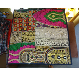 Gujarat cushion cover in 60x60 cm - 549