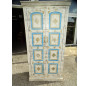 Kleiderschrank mit weißen und türkisfarbenen Messingplatten 90x40x180 cm