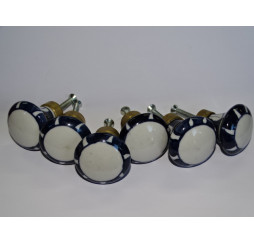 Set of 6 porcelain knobs - Lot 72
