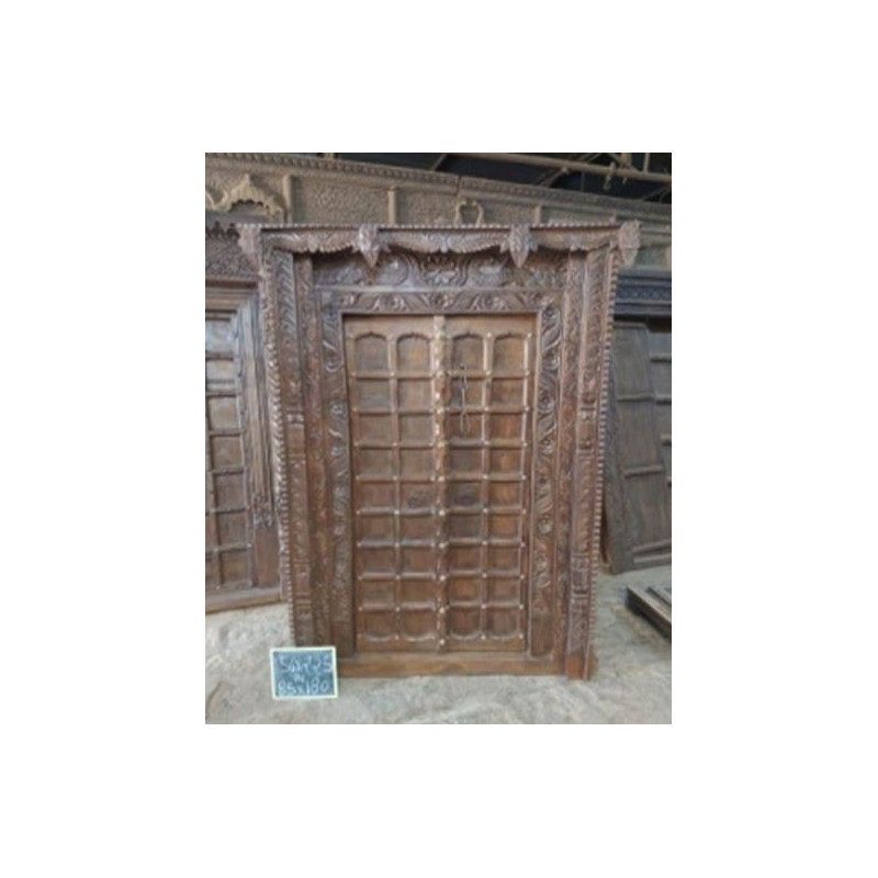 Puertas antiguas decoradas con dintel tallado 142x18x224 cm