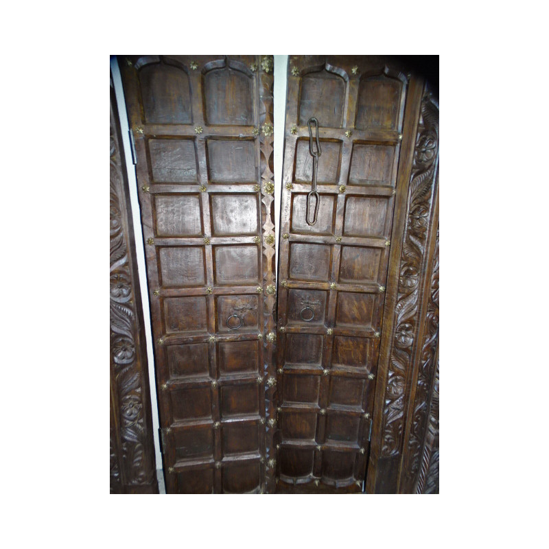 Puertas antiguas decoradas con dintel tallado 142x18x224 cm
