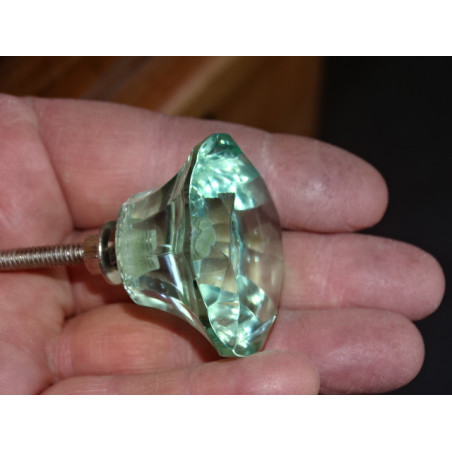 Bouton en verre en forme de DIAMANT 45 mm vert très clair