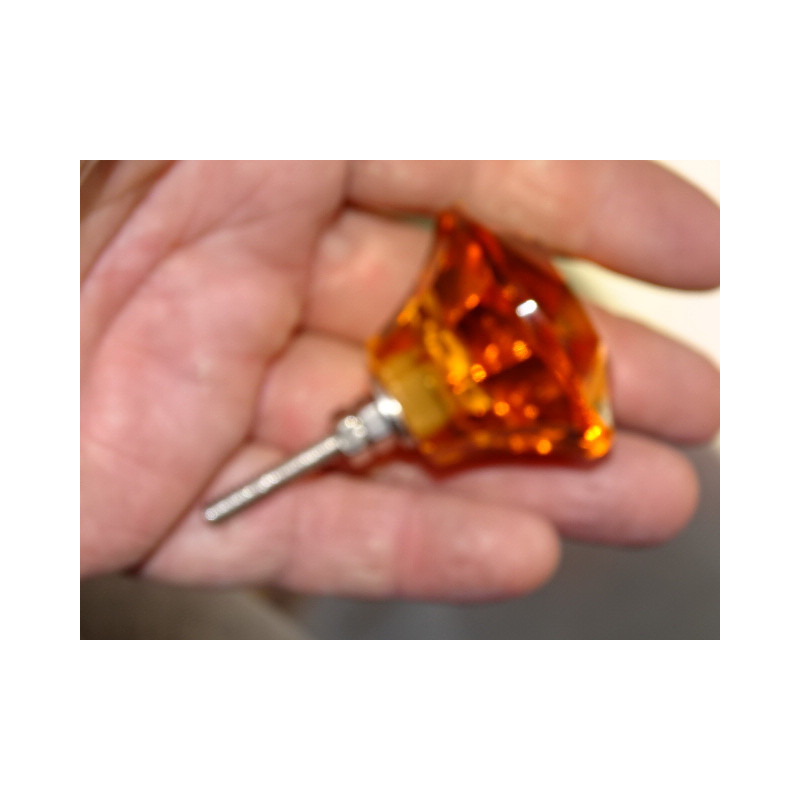 DIAMANT-förmiger Glasknopf 45 mm Bernstein