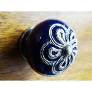 Metal handle flower ultramarine porcelain