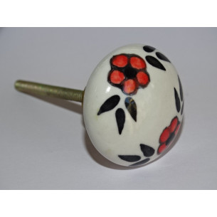 manija de muebles redonda con flores rojas y negras