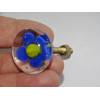 klein Möbelgriff gelb transparente blaue Blume