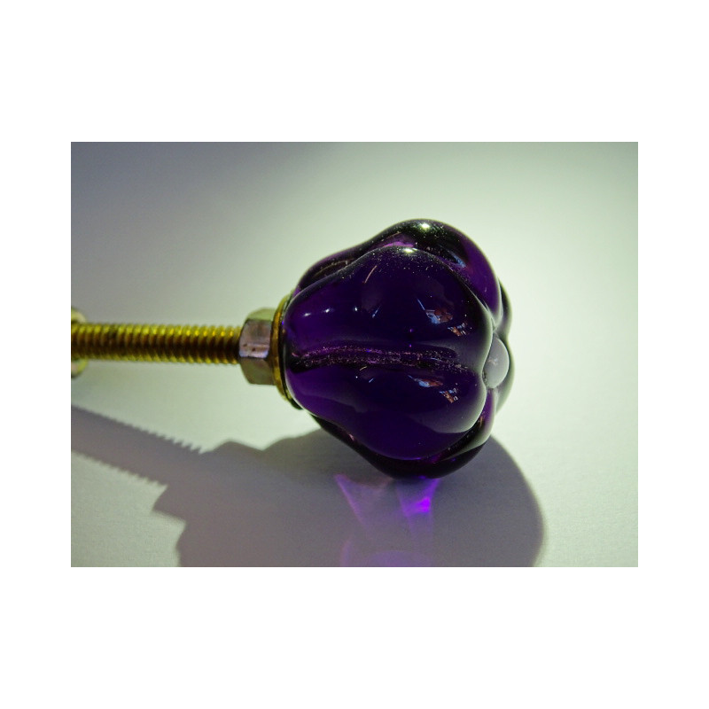 Poignée de meuble transparente violette