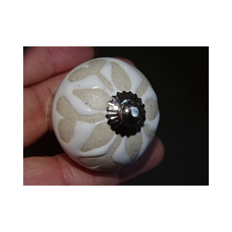 Pomelli per mobili con sei fiori di design in rilievo - argento