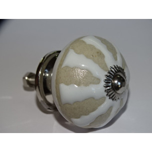 Pomelli per mobili con ruota a raggi goffrati - argento