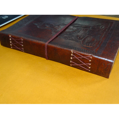 Grand carnet de voyage en cuir avec motif BUDDHA 13X23 cm