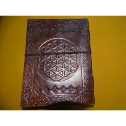 Leather travel diary with SOLITAIRE pattern 15X20 cm