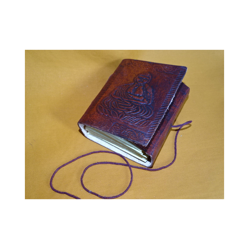 Petit carnet de voyage en cuir avec motif BUDDHA 8x10 cm
