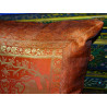 Housse de coussin 1 éléphant 40x40 cm orange bord brocart