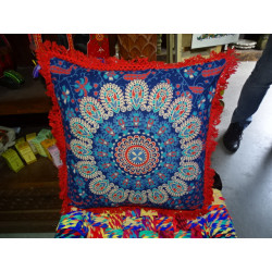 Cushion covers 40x40 cm in blue color and red fringes