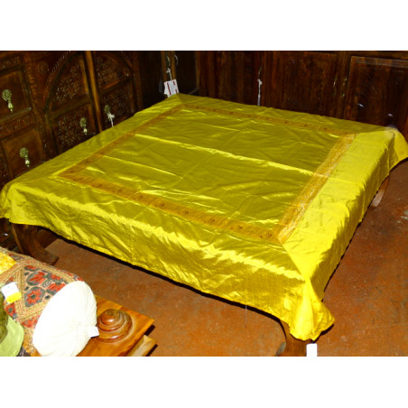 Nappe de table jaune et bord brocart 150x150 cm