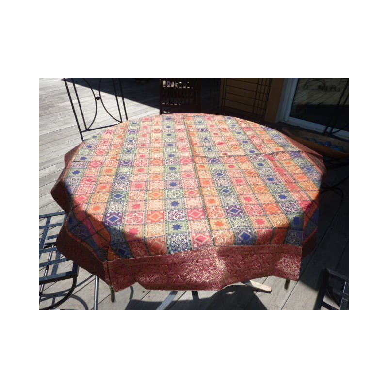 table covers 105x105 cm square bordeaux