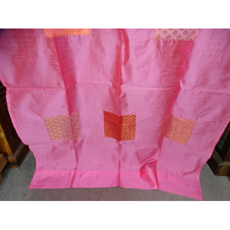 Rideaux taffetas rose avec bandeau patchwork 250x110 cm