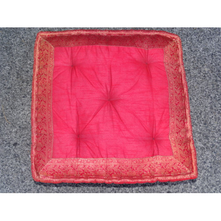 Coussin de sol bords en brocart rouge 57x57 cm