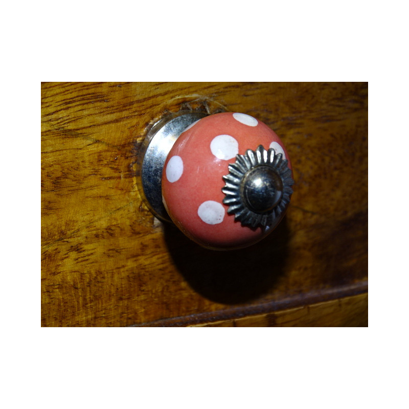 Mini boutons corail pois blanc/argenté