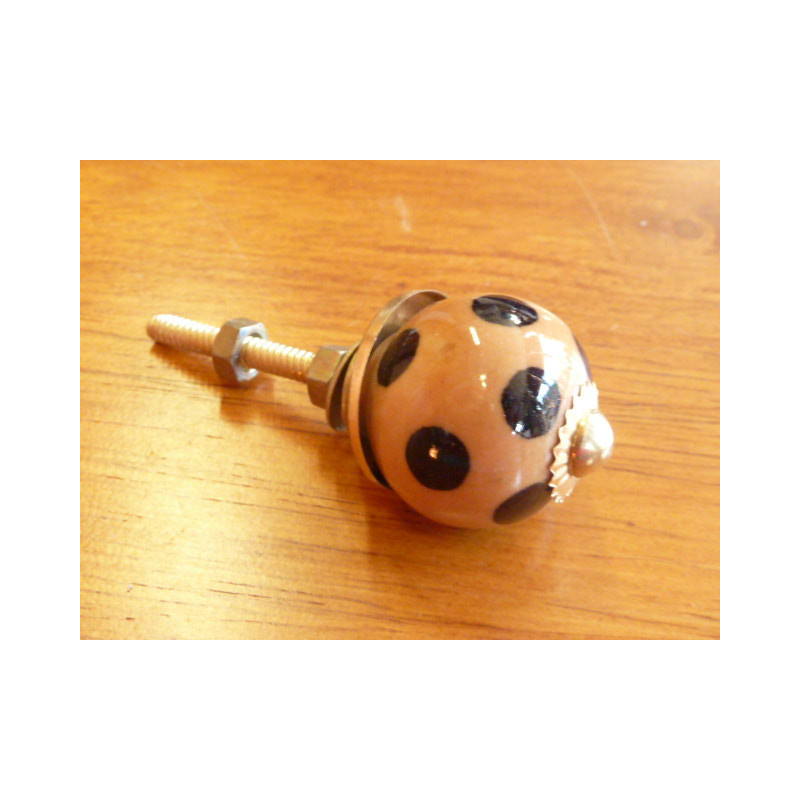 Mini maneja Caramel negro echada