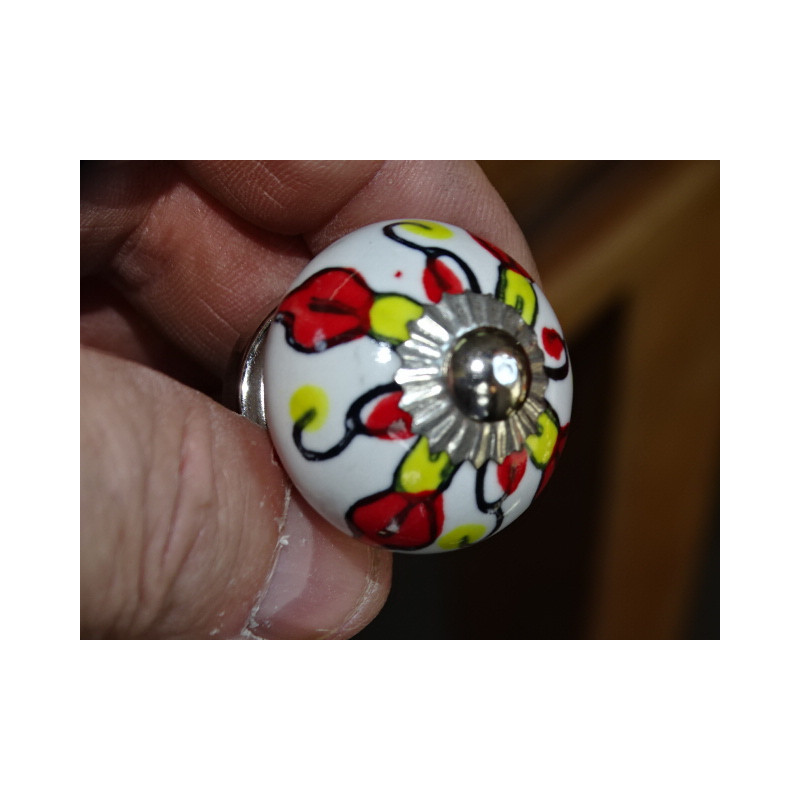 mini botones de cerámica flor roja y amarilla - plata