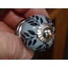 mini buttons in gray ceramic and black fern - silver