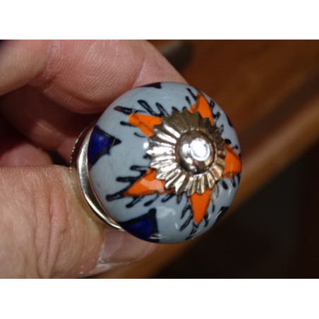 mini botones de cerámica gris y estrella naranja - plata