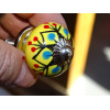 mini boutons en céramique jaune et dhalia noire - argenté