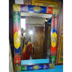 Espejo rectangular con pintura en relieve y redondeado 90x60 cm