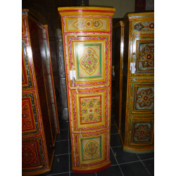 High column with domed yellow and diamond doors