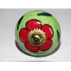 Boutons de tiroirs ou porte vert printemps et fleur rouge