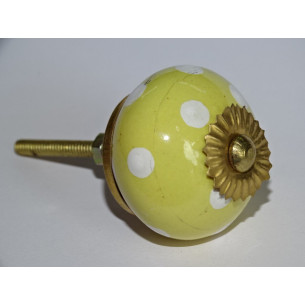 Pomos de cajón amarillo con lunares blancos