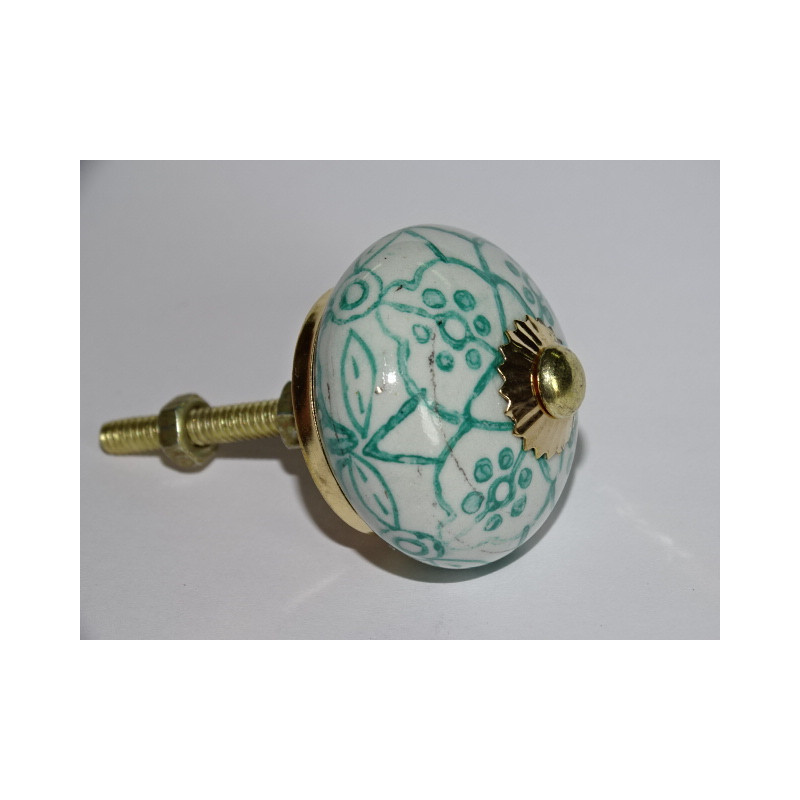 Drawer knobs with green arabesque