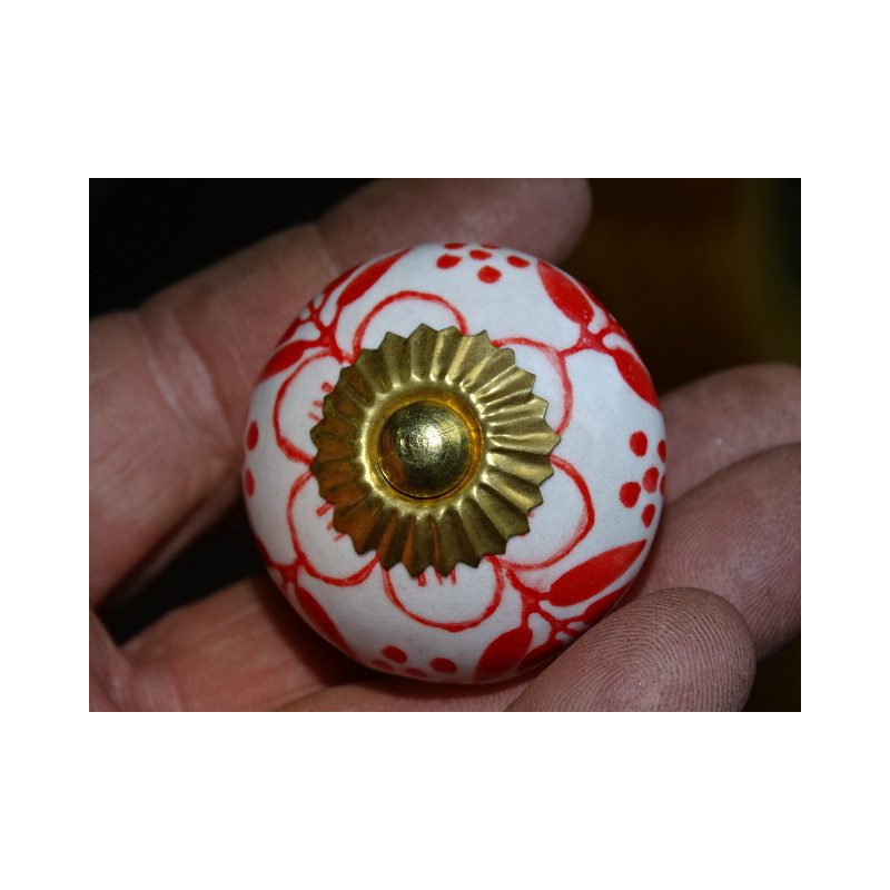 Manija del cajón de flores de porcelana y helechos rojos