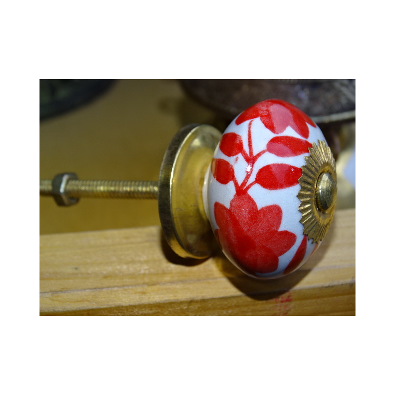 Porzellan Blumenschublade Griff und rote Farne