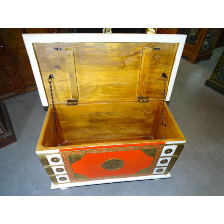 Mango wood chest with orange and brass patina 79x38x46 cm