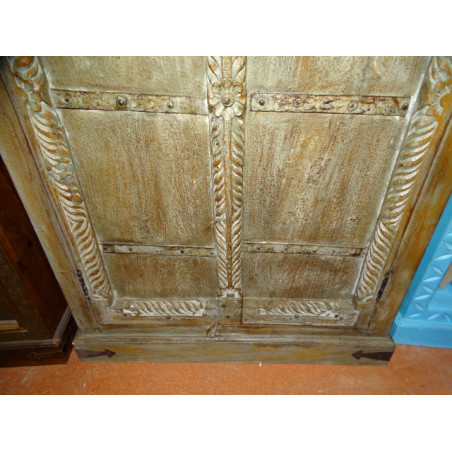 Armario de dormitorio indio antiguo con 2 puertas antiguas talladas