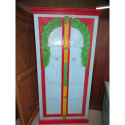 Armadio ad arco turchese e rosso con ante massicce 190 cm