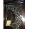 Vitrine Bibliothek dunkle Patina.