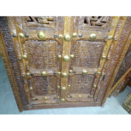 Petite et vieille porte de placard avec moucharabieh 71x173 cm